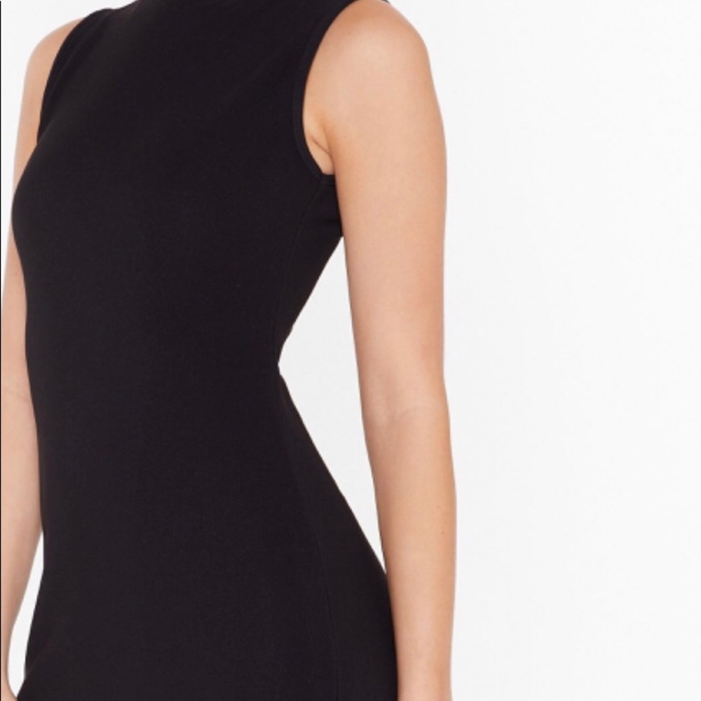 BRAND NEW- Ribbed Dress - Picture 4 of 4